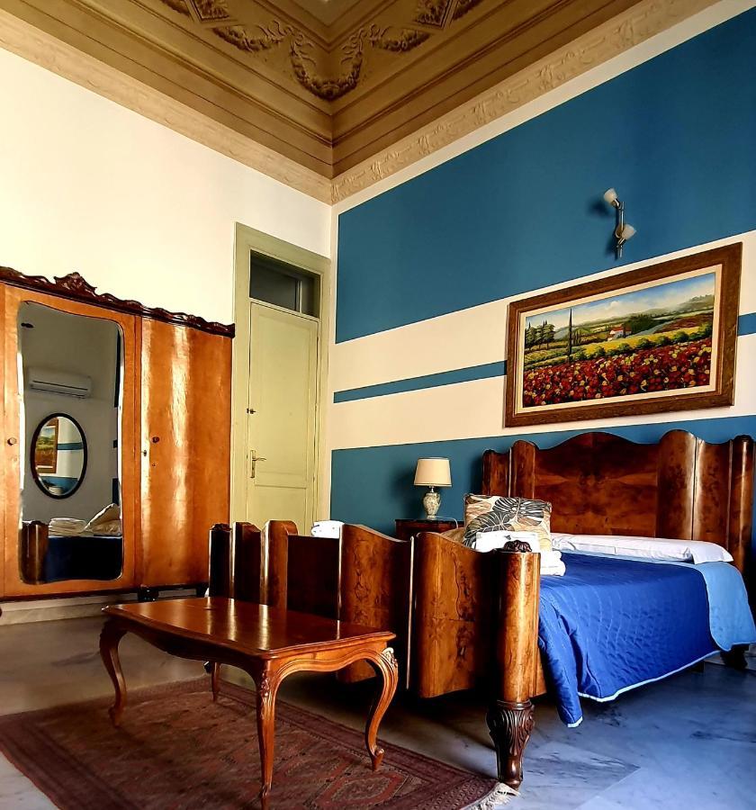 Bed and Breakfast Cavour Il Conte Camillo à Palerme Extérieur photo